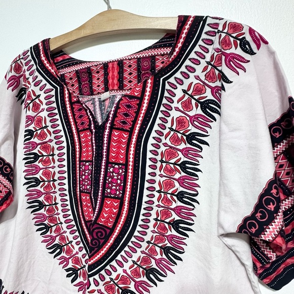 White and Red African Dashiki Top Small/Medium - Picture 5 of 8